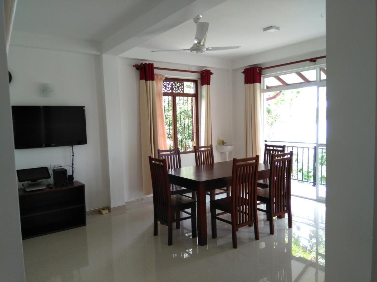 Lake Life Villa Ambalangoda  Bagian luar foto