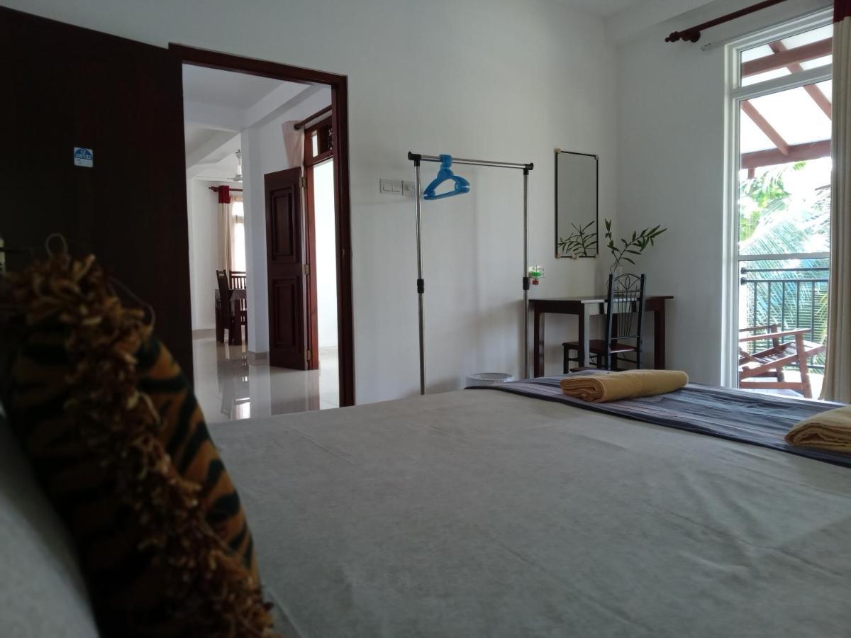 Lake Life Villa Ambalangoda  Bagian luar foto